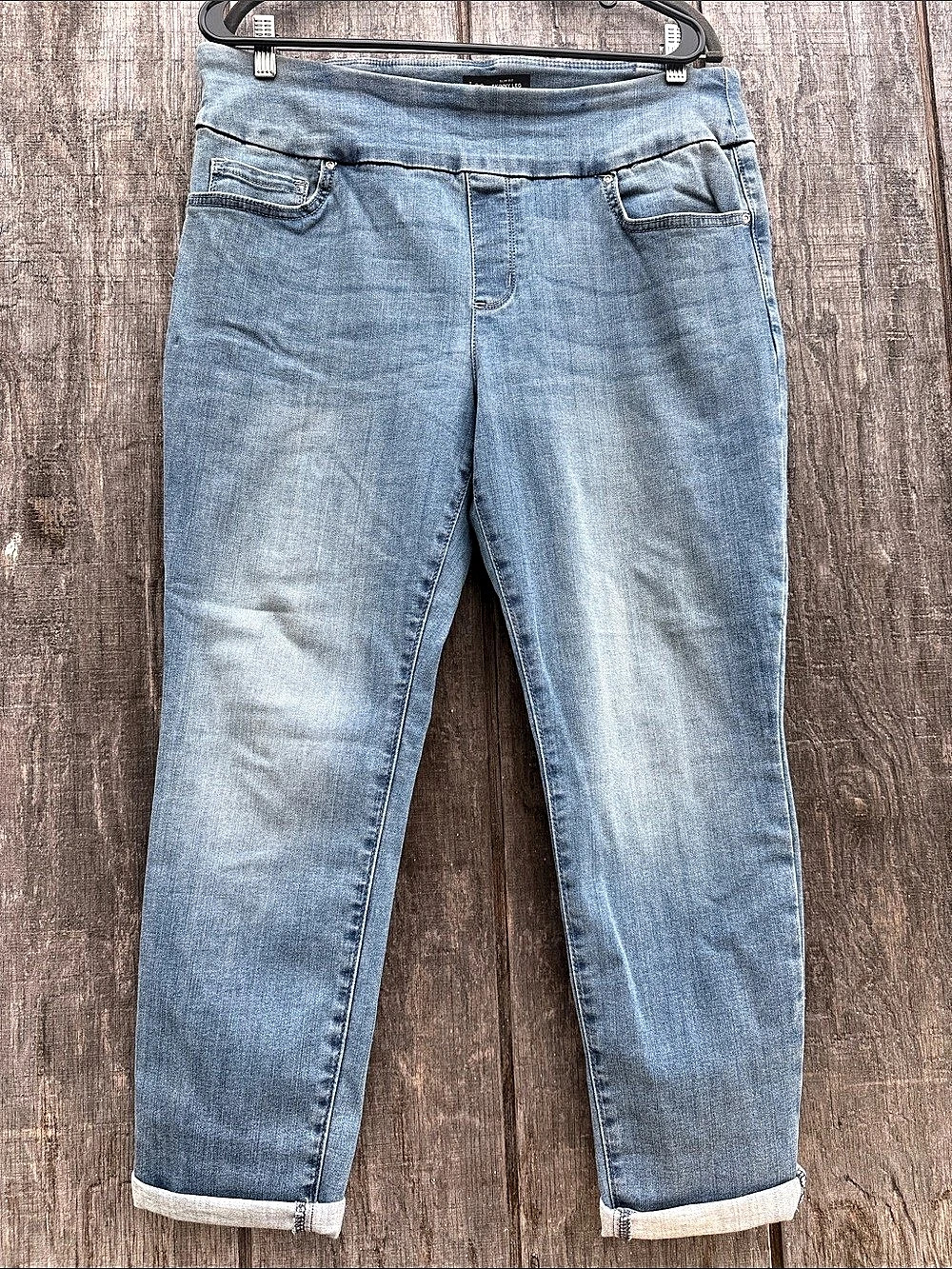 Lee Sculpting Slim Fit Cuffed Skinny Leg Mid-Rise Jeans Light Wash Size 16 Short